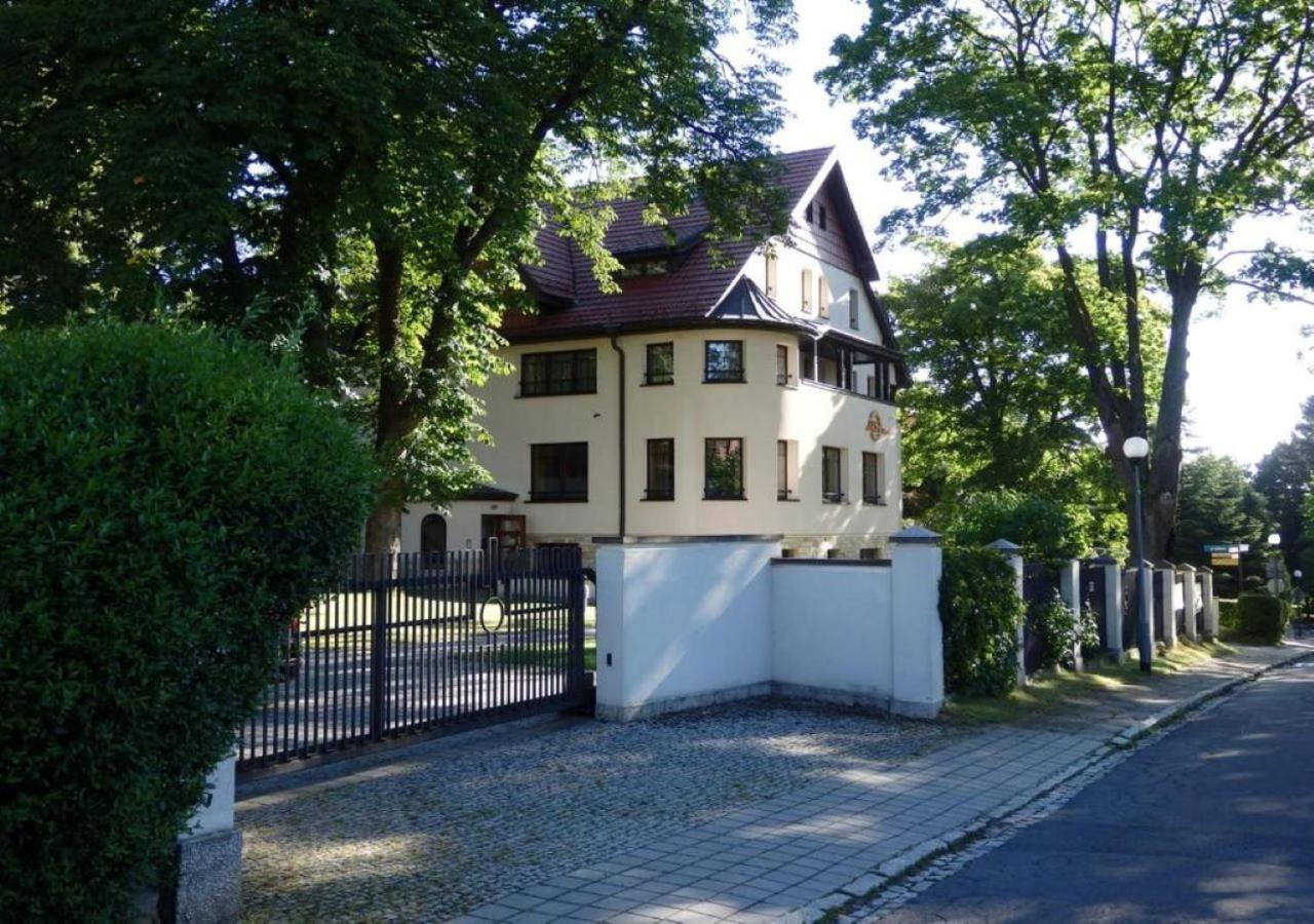 Jasny Dwor Hotel Polanica-Zdroj Bagian luar foto