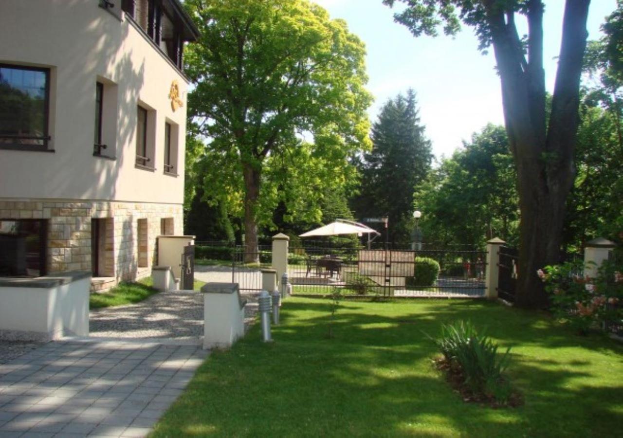Jasny Dwor Hotel Polanica-Zdroj Bagian luar foto