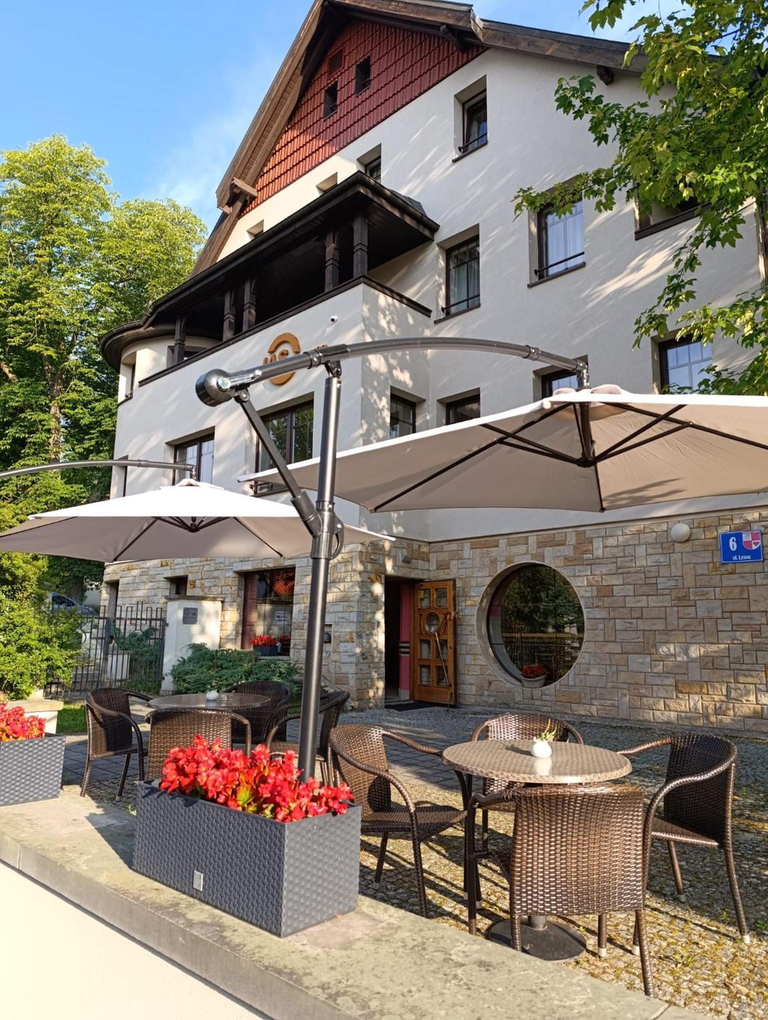 Jasny Dwor Hotel Polanica-Zdroj Bagian luar foto