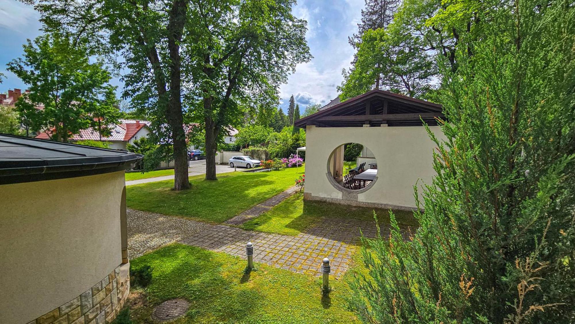 Jasny Dwor Hotel Polanica-Zdroj Bagian luar foto