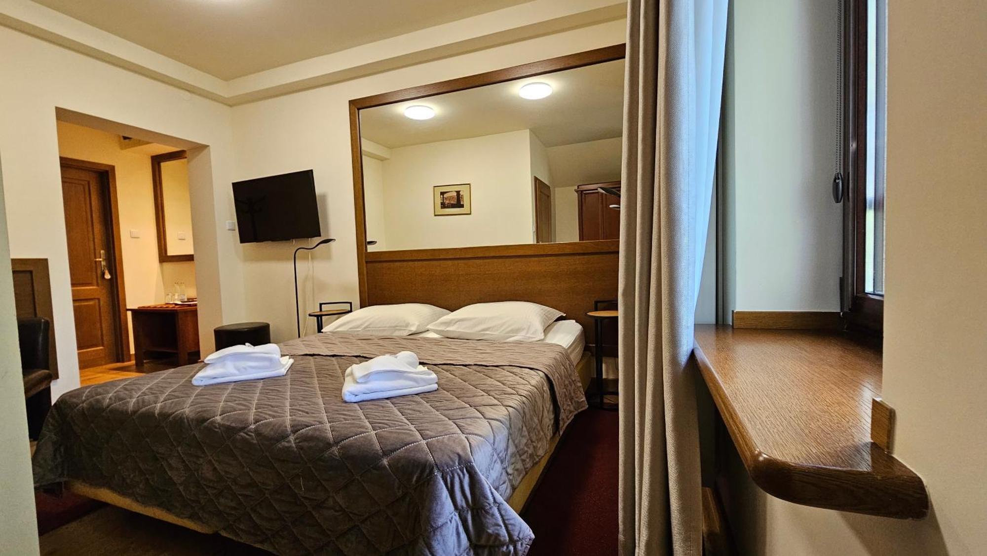 Jasny Dwor Hotel Polanica-Zdroj Bagian luar foto