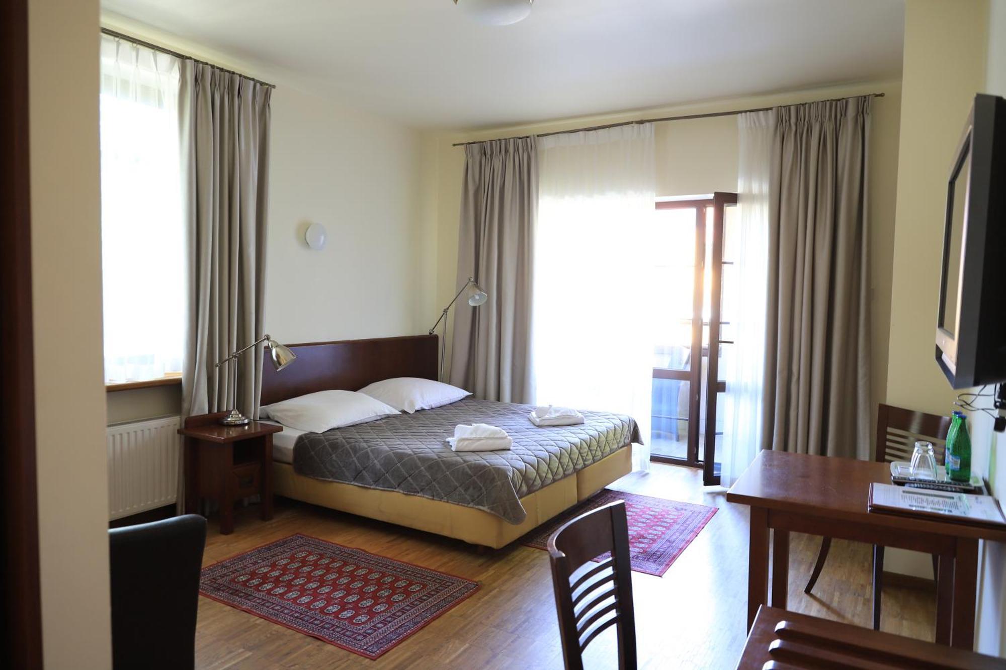 Jasny Dwor Hotel Polanica-Zdroj Bagian luar foto