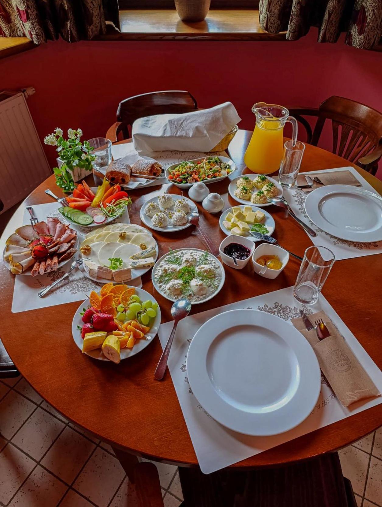 Jasny Dwor Hotel Polanica-Zdroj Bagian luar foto